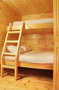 Camping & Chalets De La Demi-Lieue Hotel Сен-Жан-Порт-Жоли Екстериор снимка
